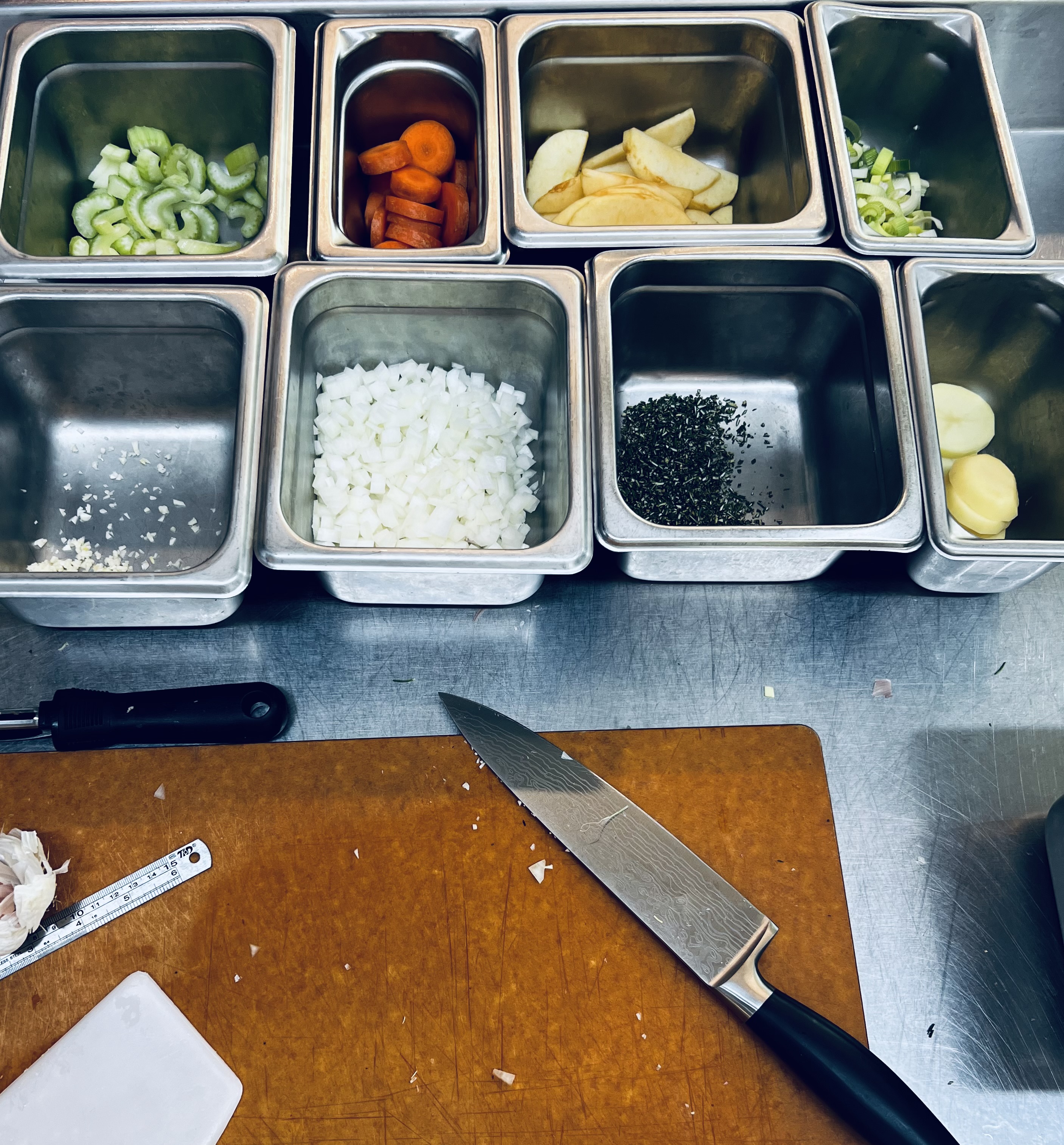 Knife cuts from day one