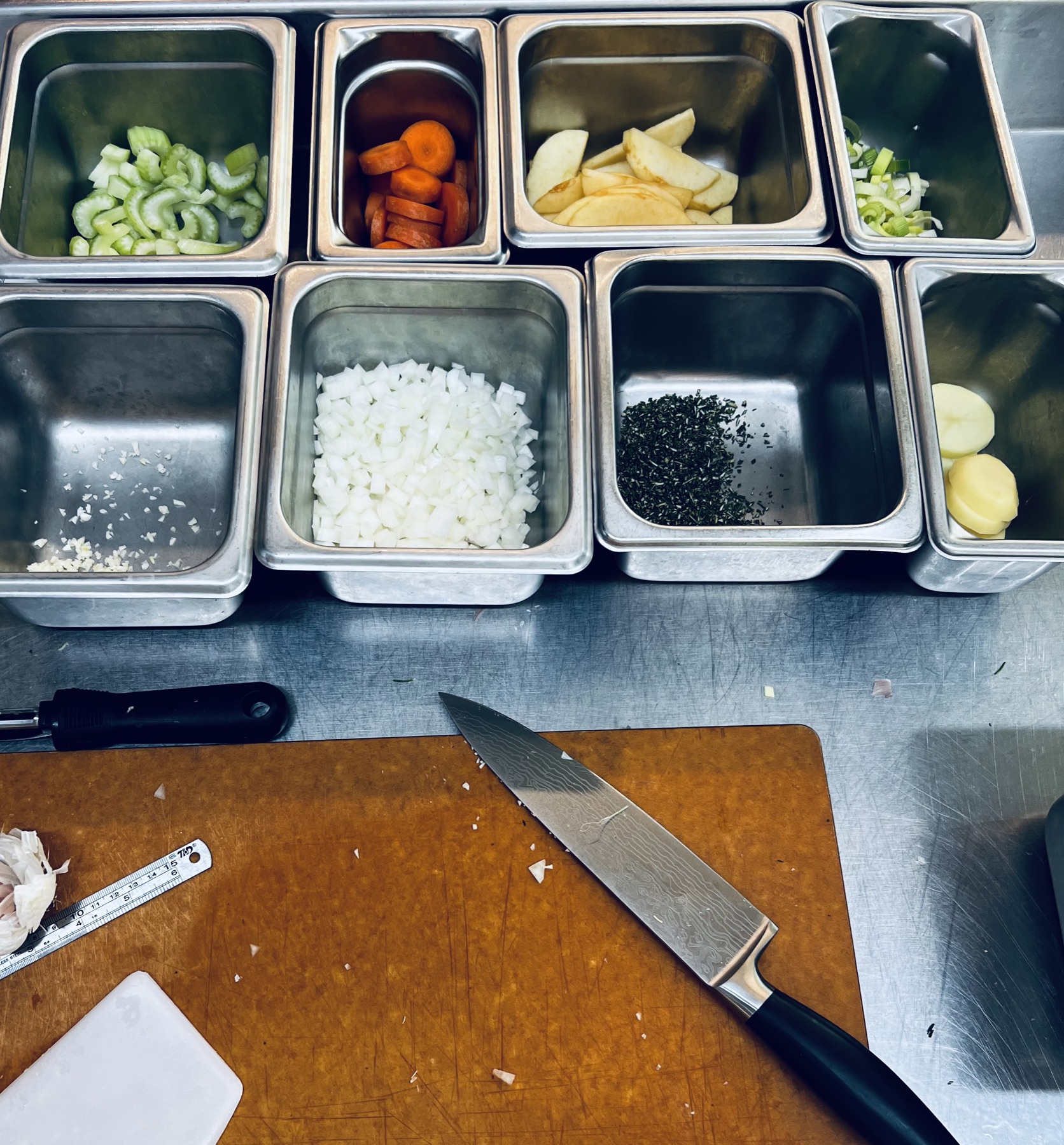 Knife cuts from day one